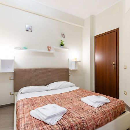 Il Vascello Leilighet Lido di Ostia Eksteriør bilde